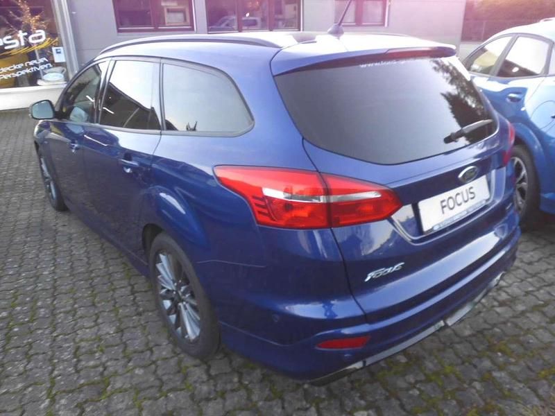 Usata Ford Focus ST-Line 150 CV (110 kW) 2017 Blu Station wagon