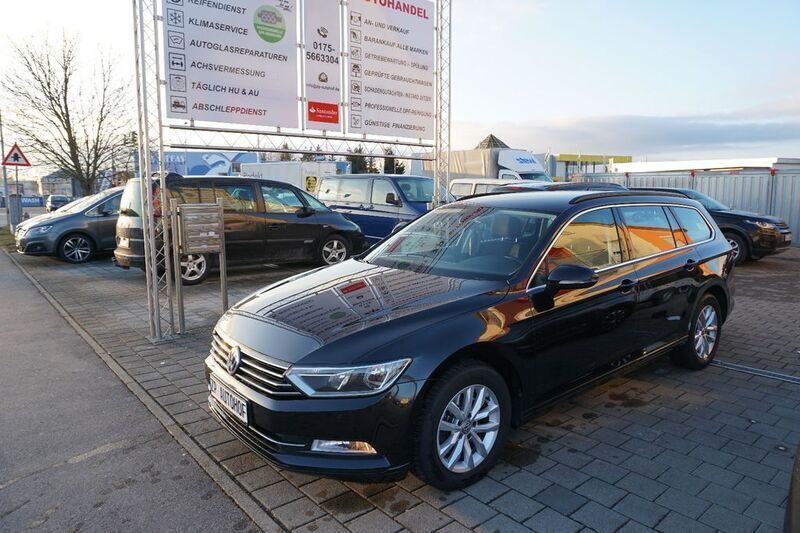 Schwarz Gebraucht 2017 VW Passat Comfortline Kombi | 14.490 € (Fairer Preis) - Bild 1/4