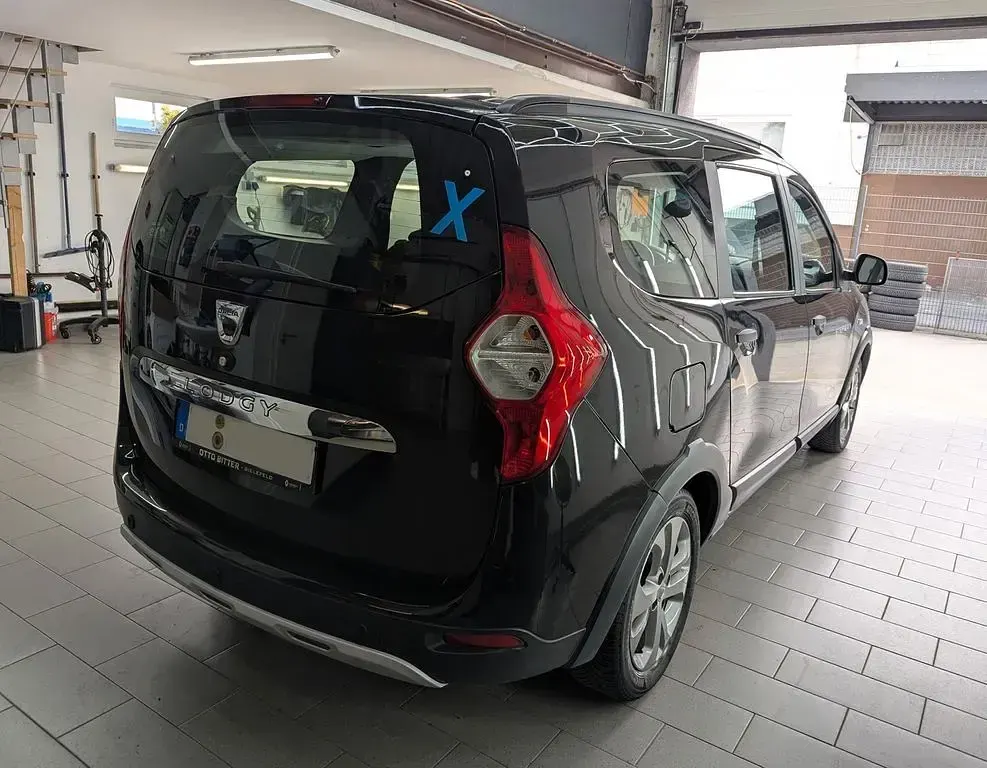 Brugt Dacia Lodgy Stepway 116 HK (85 kW) 2016 Sort MPV