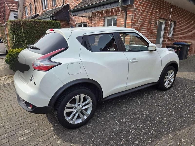 Gebraucht Nissan Juke N-Connecta 116 PS (85 kW) 2016 Weiß SUV