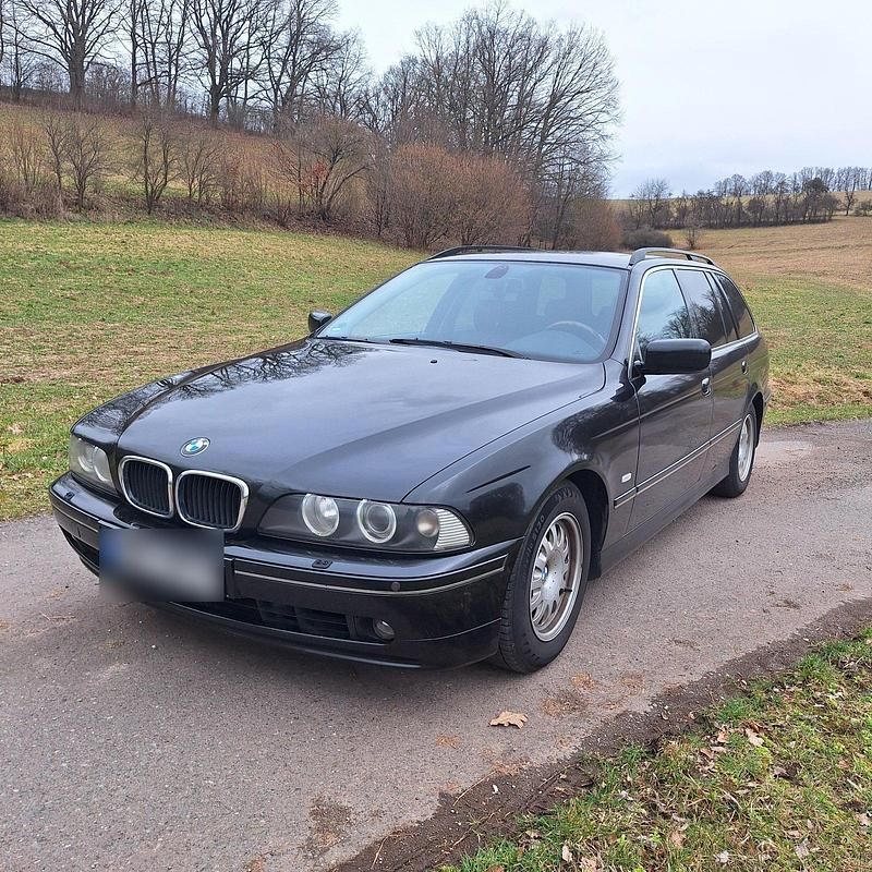 Gebraucht BMW 525 Exclusive 192 PS (141 kW) 2002 Schwarz Kombi