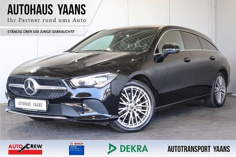 Nachtschwarz Gebraucht 2021 Mercedes CLA250e Shooting Brake Progressive Kombi | 23.979 € (Superpreis) - Bild 1/4