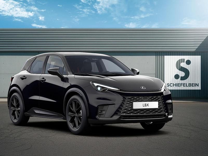 Neu Lexus LBX 136 PS (100 kW) 2026 Mysticschwarz SUV