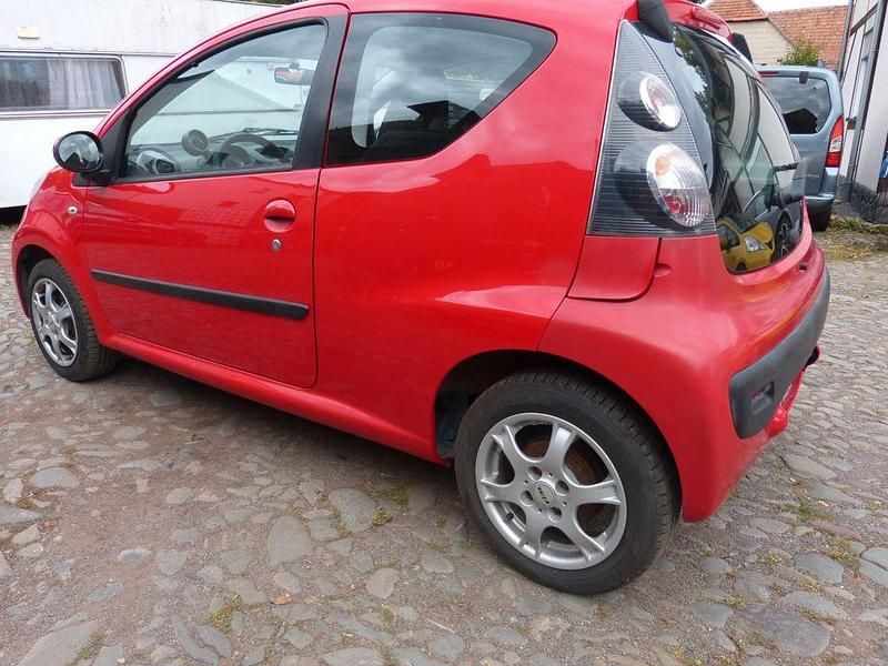 Gebraucht Citroën C1 Style 68 PS (50 kW) 2006 Rot Kleinwagen