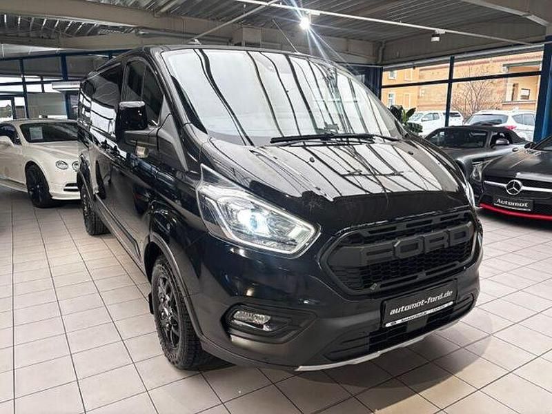 Gebraucht Ford Transit Custom 170 PS (125 kW) 2022 Schwarz Van / Kleinbus