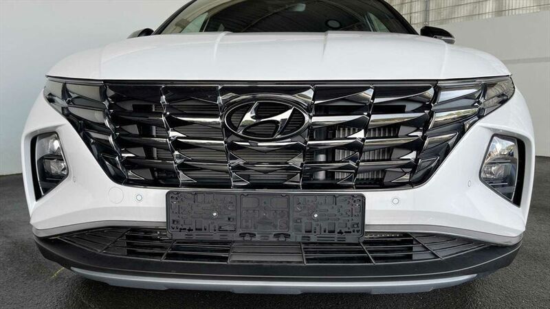 Gebraucht Hyundai Tucson 179 PS (131 kW) 2024 Andere farbe SUV