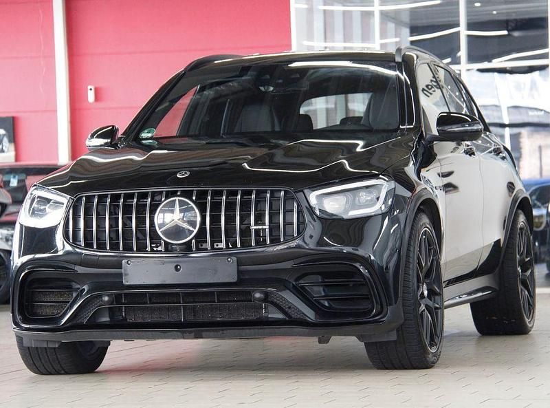 Obsidianschwarz Gebraucht 2020 Mercedes GLC63 AMG AMG SUV | 64.850 € - Bild 1/4