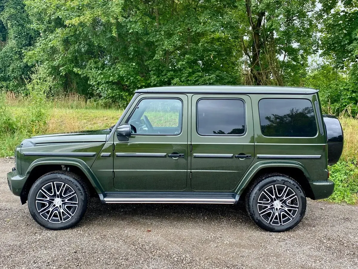 Gebraucht Mercedes G450 Exclusive 367 PS (269 kW) 2025 Grün SUV