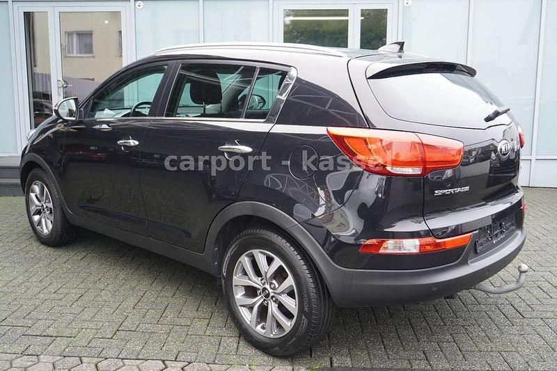 Gebraucht Kia Sportage DREAM-TEAM Edition 135 PS (99 kW) 2015 Schwarz SUV