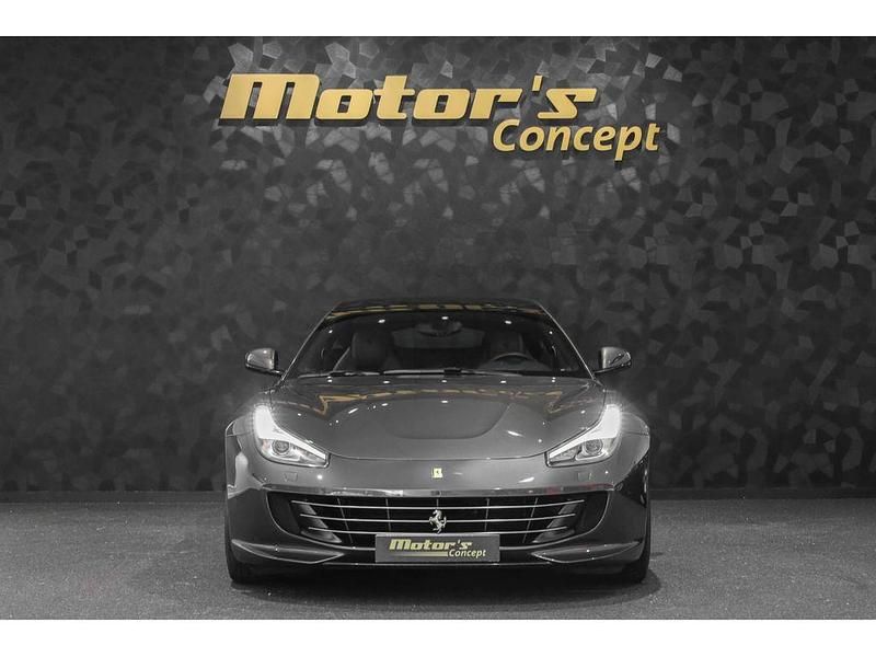 Gebraucht Ferrari GTC4Lusso 610 PS (448 kW) 2017 Grau Kombi