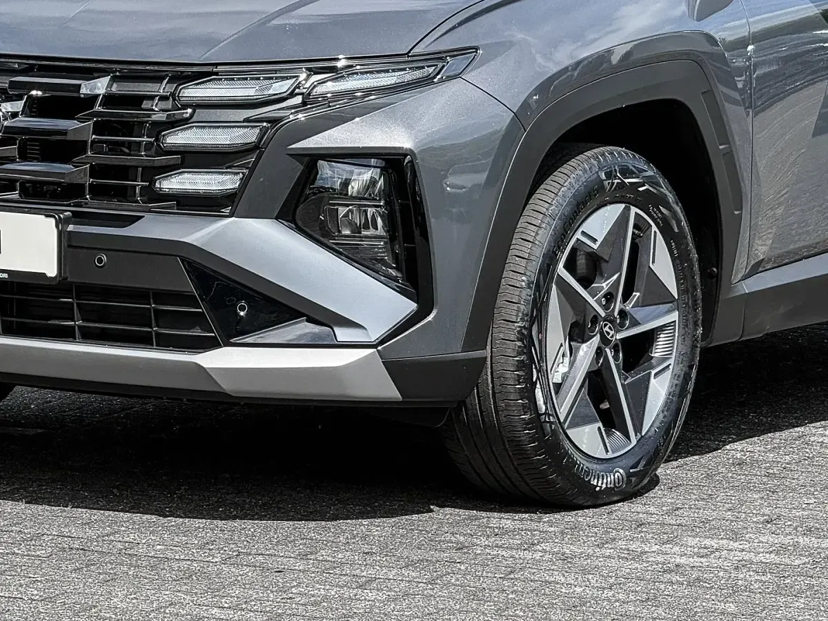 Neu Hyundai Tucson Trend 215 PS (158 kW) 2026 Ecotronic grey / mic SUV