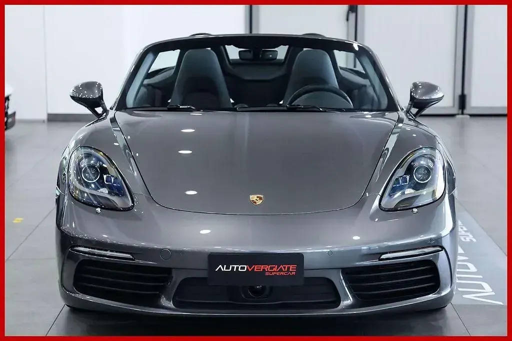 Gebraucht Porsche 718 349 PS (256 kW) 2021 Grau Cabrio