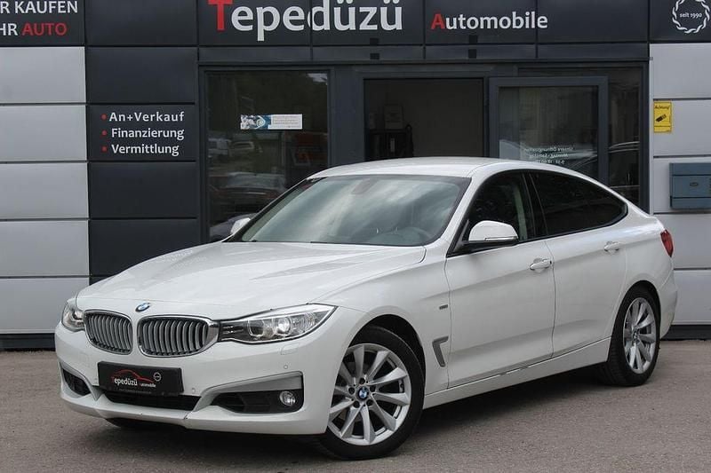 Weiß Gebraucht 2013 BMW 320 Gran Turismo Comfort Edition Limousine | 8.999 € (Superpreis) - Bild 1/4