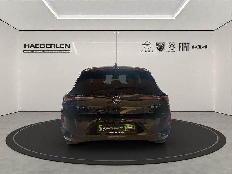 Gebraucht Opel Astra Enjoy 110 PS (80 kW) 2023 Diamant schwarz/karbon schwarz Limousine
