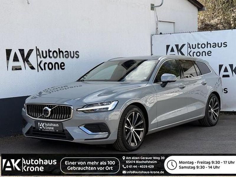 Gebraucht Volvo V60 Core 398 PS (292 kW) 2024 Grau Kombi