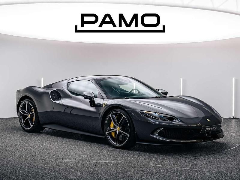 Grigio silverstone Gebraucht 2023 Ferrari 296 Coupé | 355.810 € - Bild 1/4