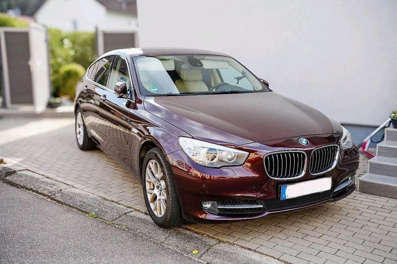 Gebraucht 2012 BMW 535 Gran Turismo Luxury Line Limousine | 12.499 € - Bild 1/4