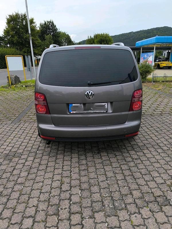 Gebraucht VW Touran 109 PS (80 kW) 2007 Grün Van / Kleinbus