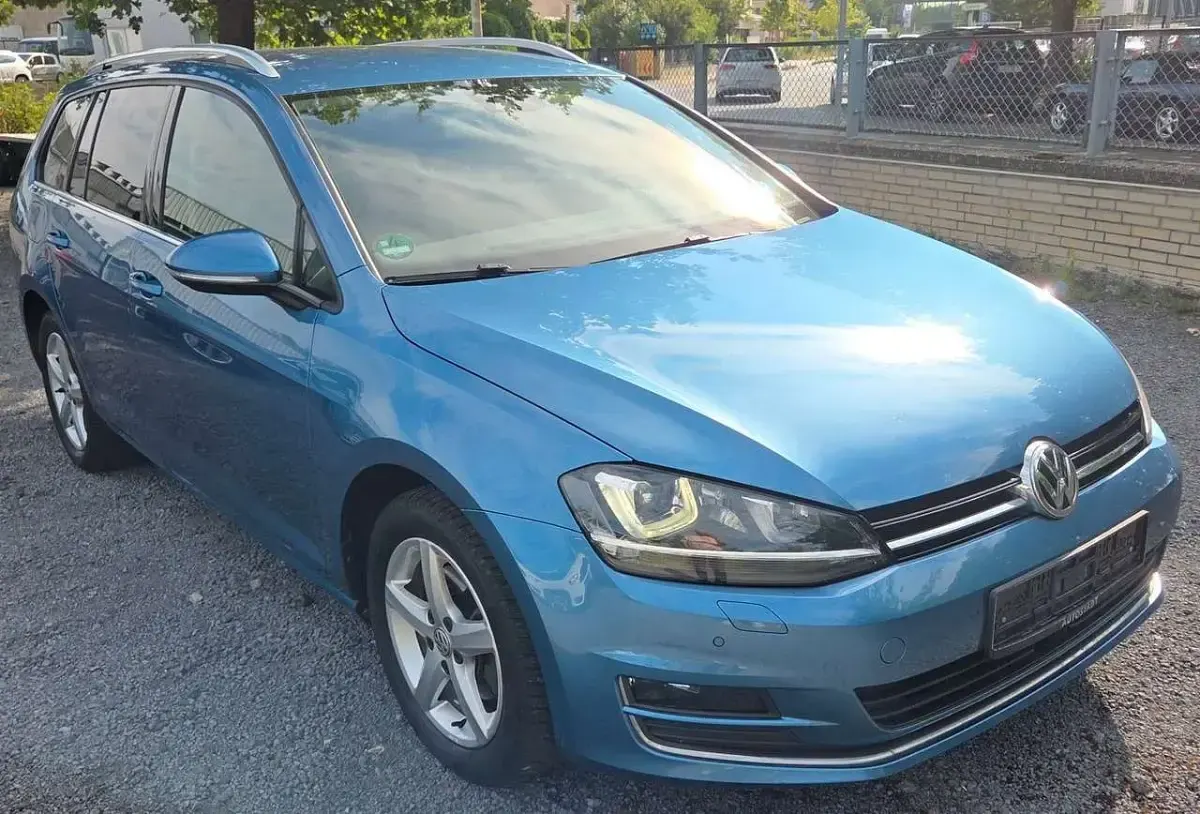 Gebraucht VW Golf VII Highline 150 PS (110 kW) 2014 Pacific blue Kombi