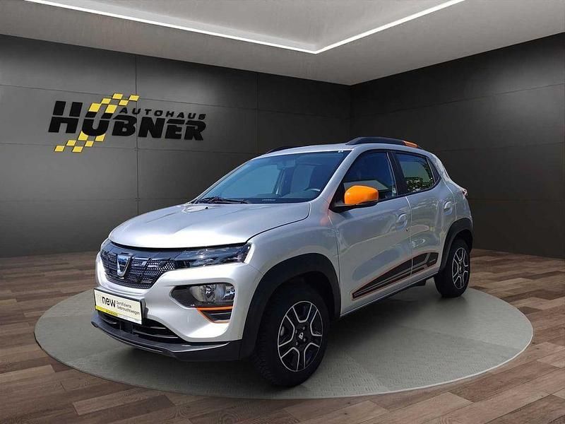 Grau Gebraucht 2022 Dacia Spring Comfort Plus Kleinwagen | 11.490 € (Fairer Preis) - Bild 1/4