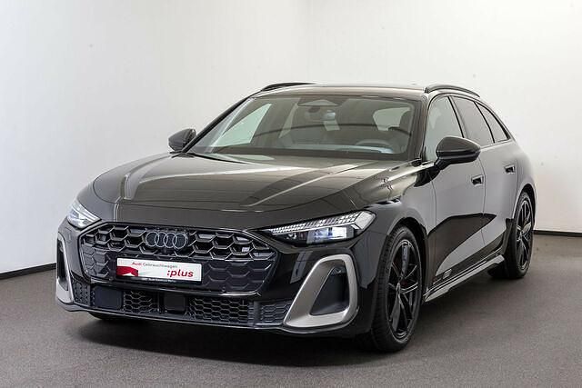 Gebraucht Audi A5 Ambiente 204 PS (150 kW) 2024 Mythosschwarz metallic Coupé