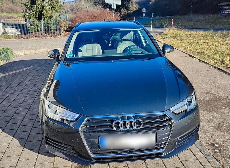 Gebraucht Audi A4 Ambiente 150 PS (110 kW) 2016 Grau Kombi