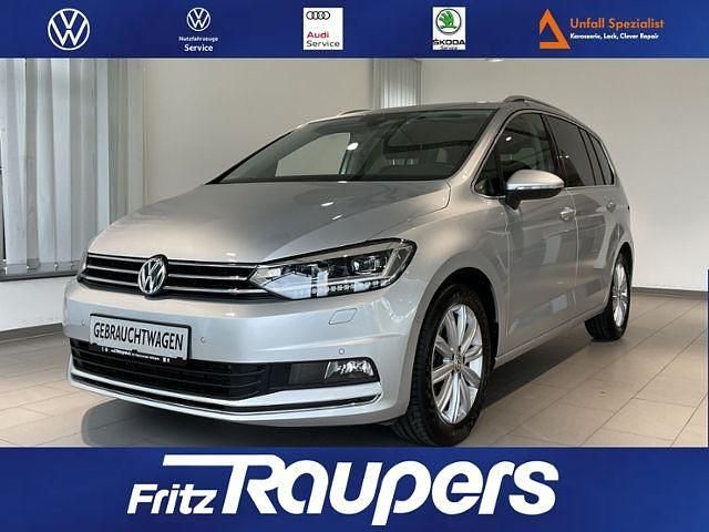 Silber Gebraucht 2017 VW Touran Highline Van / Kleinbus | 23.750 € (Fairer Preis) - Bild 1/4