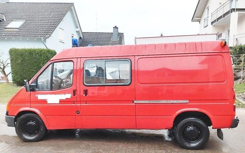 Gebraucht Ford Transit 1993 Rot Van / Kleinbus