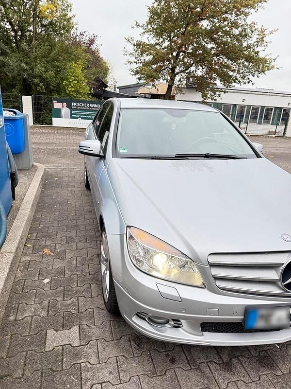 Gebraucht Mercedes C220 170 PS (125 kW) 2010 Silber Limousine