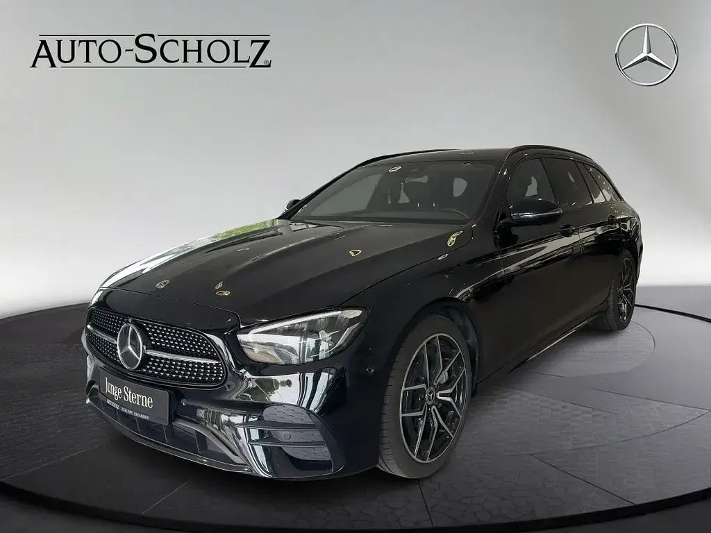 Gebraucht Mercedes E400 AMG 330 PS (242 kW) 2023 Schwarz Limousine