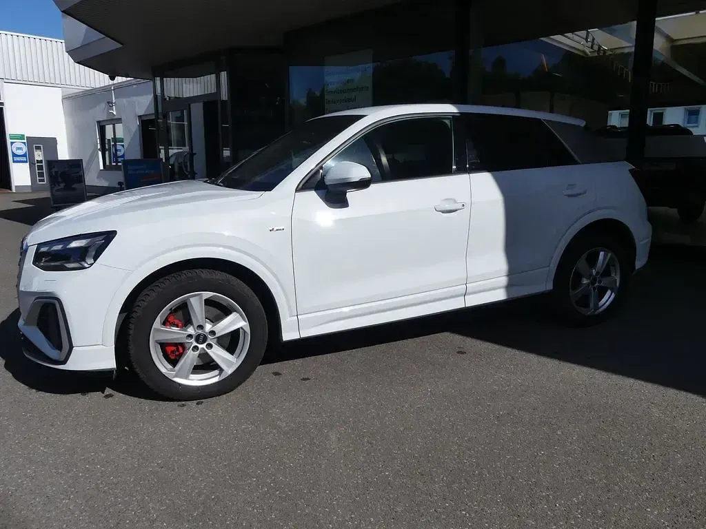 Gebraucht Audi Q2 S-Line 190 PS (139 kW) 2021 Weiß SUV