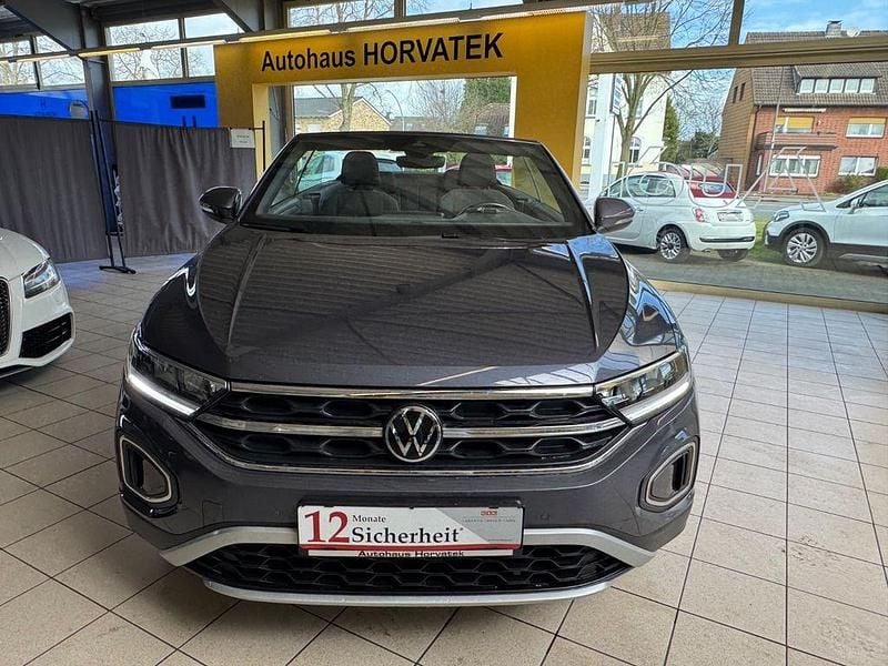 Gebraucht VW T-Roc 150 PS (110 kW) 2022 Grau SUV