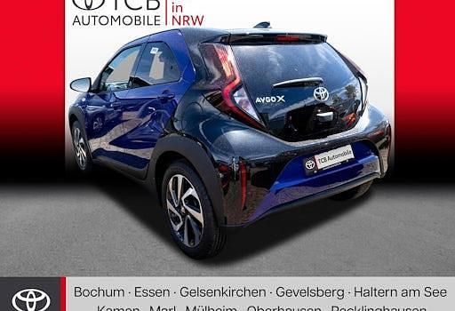 Gebraucht Toyota Aygo X 72 PS (52 kW) 2025 Blau SUV