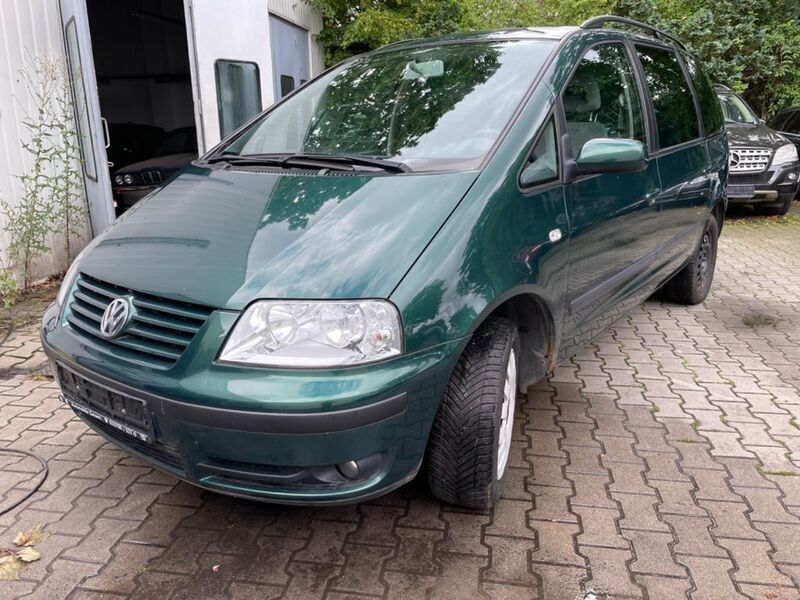 Gebraucht VW Sharan Comfortline 150 PS (110 kW) 2002 Grün Van / Kleinbus