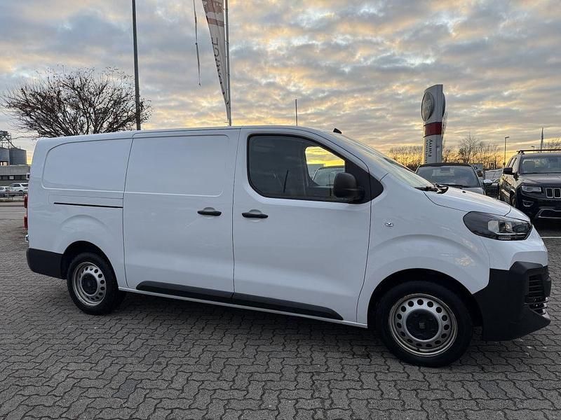 Gebraucht Fiat Scudo 144 PS (105 kW) 2024 Weiß Van