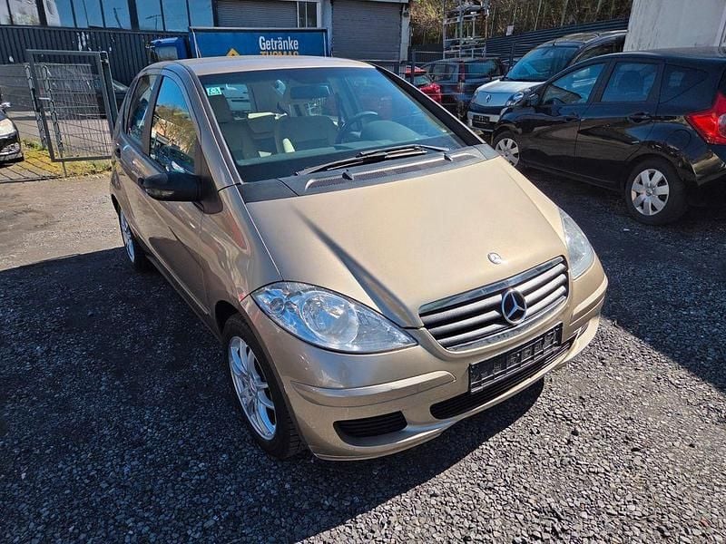 Gebraucht Mercedes A150 95 PS (69 kW) 2006 Gold Limousine