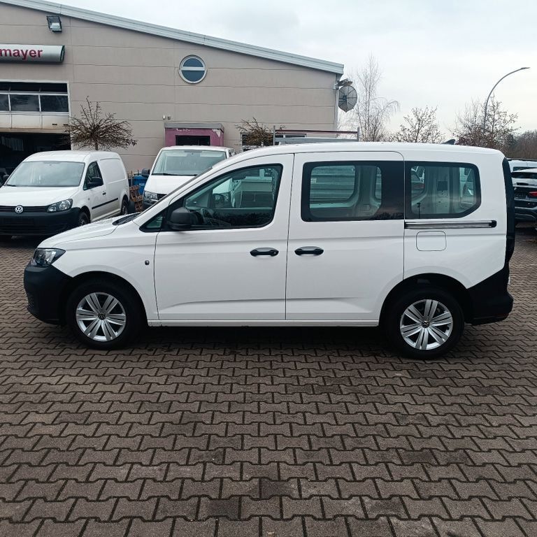 Candyweiß Gebraucht 2023 VW Caddy Van / Kleinbus | 24.900 € (Superpreis) - Bild 1/4