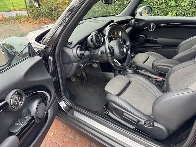 Gebraucht Mini ONE Business 102 PS (75 kW) 2016 Braun Kleinwagen