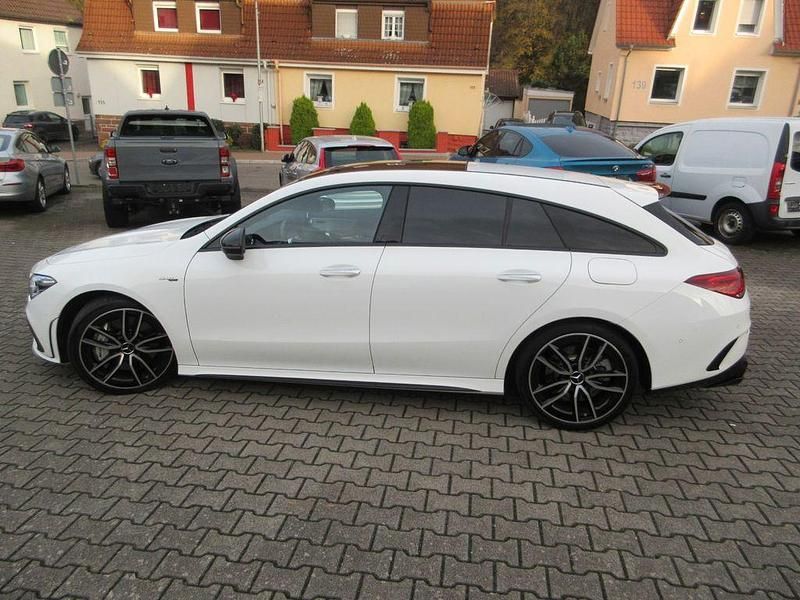Gebraucht Mercedes CLA35 AMG Shooting Brake AMG 306 PS (225 kW) 2024 Weiß Kombi