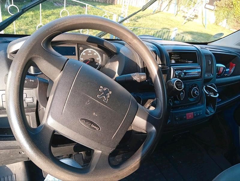 Gebraucht Peugeot Boxer 150 PS (110 kW) 2011 Blau Van