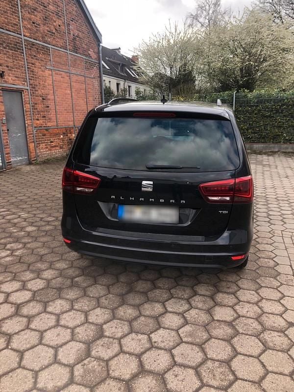 Gebraucht Seat Alhambra 150 PS (110 kW) 2017 Schwarz Van / Kleinbus