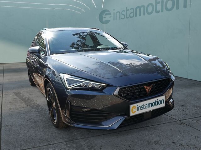 Grau Gebraucht 2023 Seat Leon Kombi | 28.350 € (Teuer) - Bild 1/2