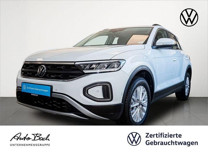 Weiß (pure white) Gebraucht 2024 VW T-Roc Life SUV | 22.980 € (Fairer Preis) - Bild 1/4