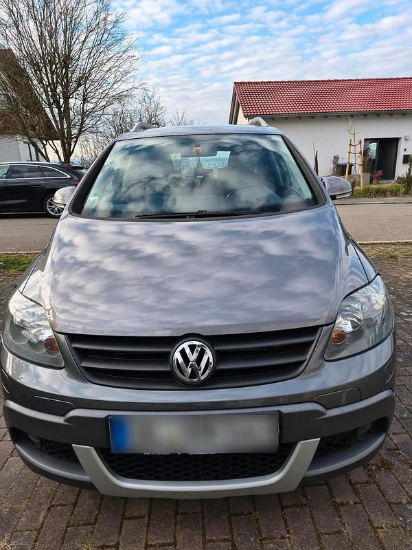 Second-hand VW Golf 140 CP (102 kW) 2007 Gri SUV