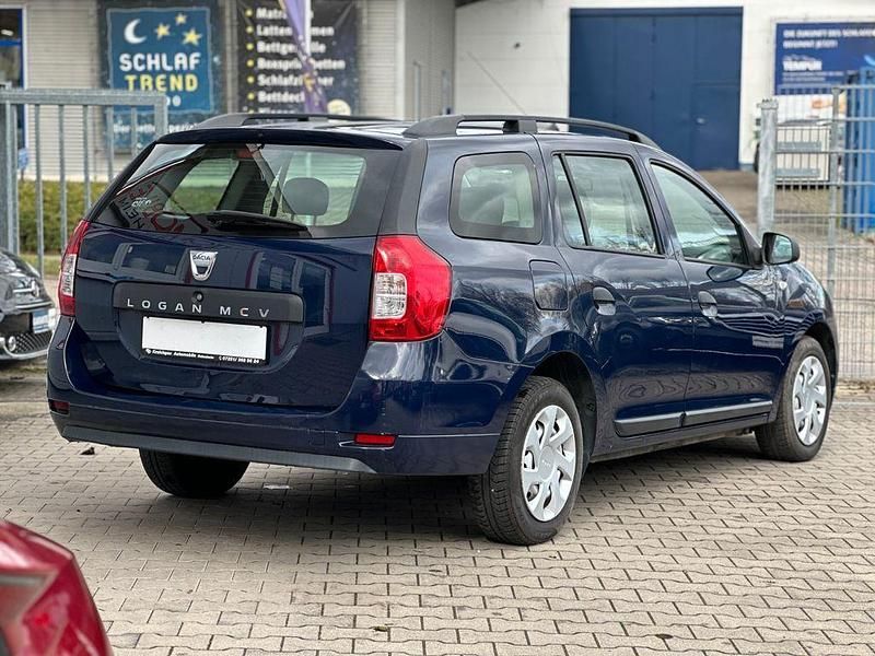 Gebraucht Dacia Logan 73 PS (53 kW) 2017 Blau Limousine