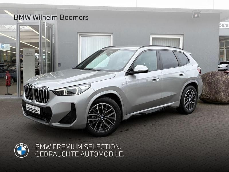 Silber Gebraucht 2024 BMW X1 M Sport SUV | 44.890 € (Fairer Preis) - Bild 1/3