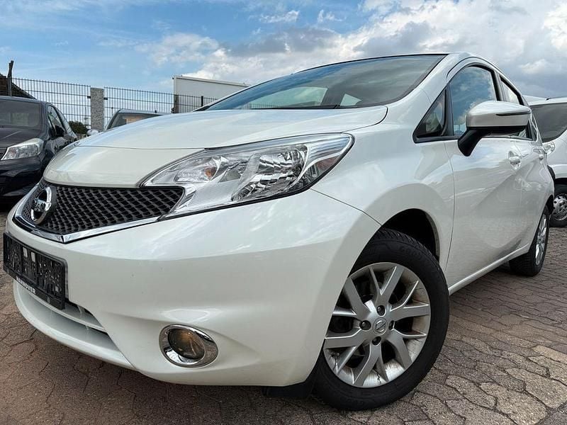 Weiß Gebraucht 2014 Nissan Note Van / Kleinbus | 5.990 € (Guter Preis) - Bild 1/4