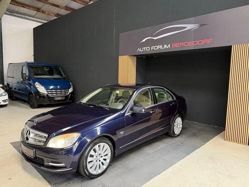 Gebraucht Mercedes C350 292 PS (214 kW) 2010 Blau Limousine