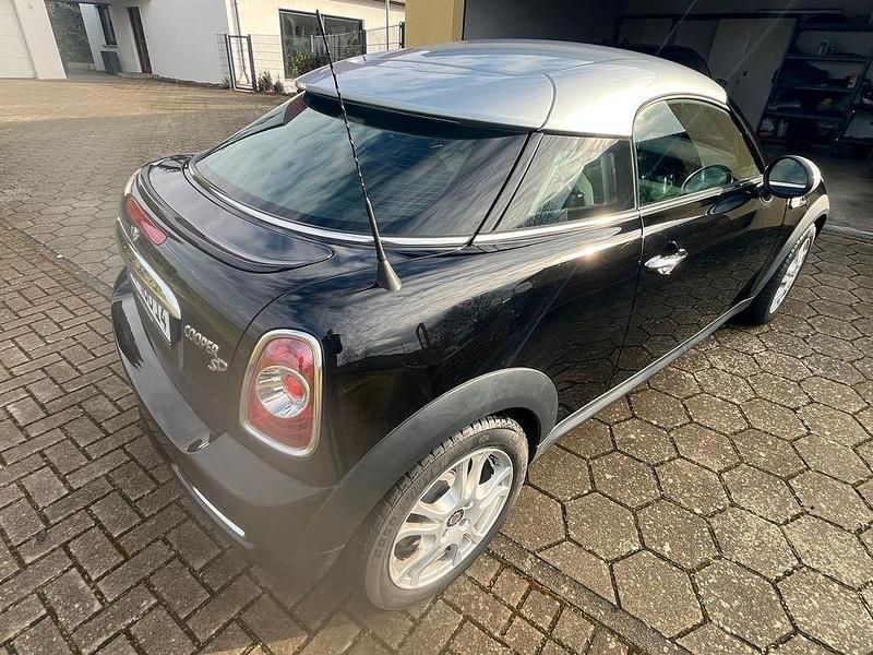 Gebraucht Mini Cooper SD 143 PS (105 kW) 2012 Schwarz Kleinwagen