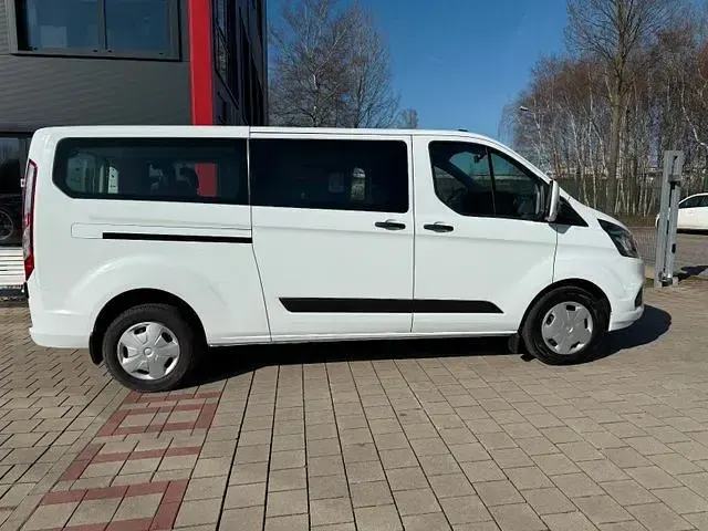 Gebraucht Ford Transit Custom Trend 150 PS (110 kW) 2022 Weiß Kombi